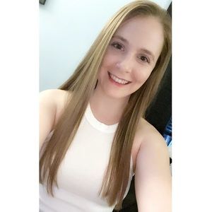 Meet your Posher, Clair